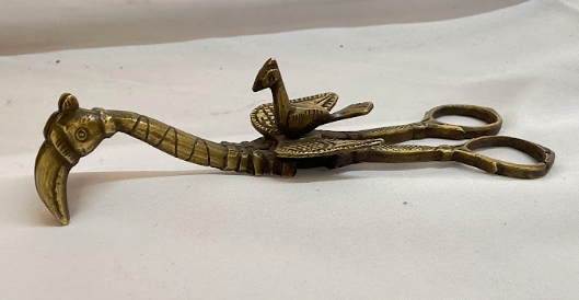 Art metalware detail 1