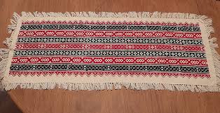 Toda embroidery detail 1