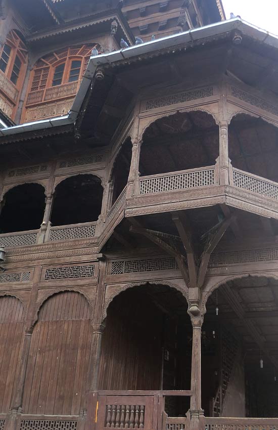 Khatamband geometric ceiling detail 2